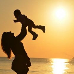 Koliko je zdravo sunce i kako se zaštititi od štetnog UV zračenja?